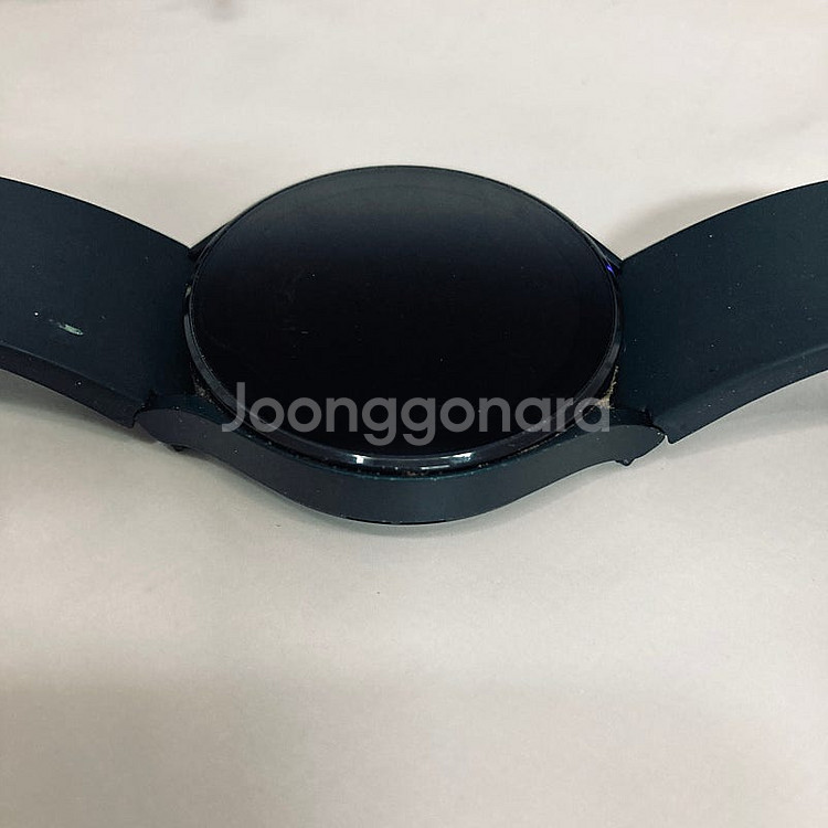 갤럭시 워치4 그린 44mm 케이블포함 7만원 판매합니...--2