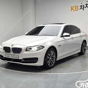 [BMW]5시리즈 (F10) 528i xDrive (5인승) ★중고차★중고차매입★전액할부★저신용자★신불자★소액할부★현금★카드 전부 가능합니다!