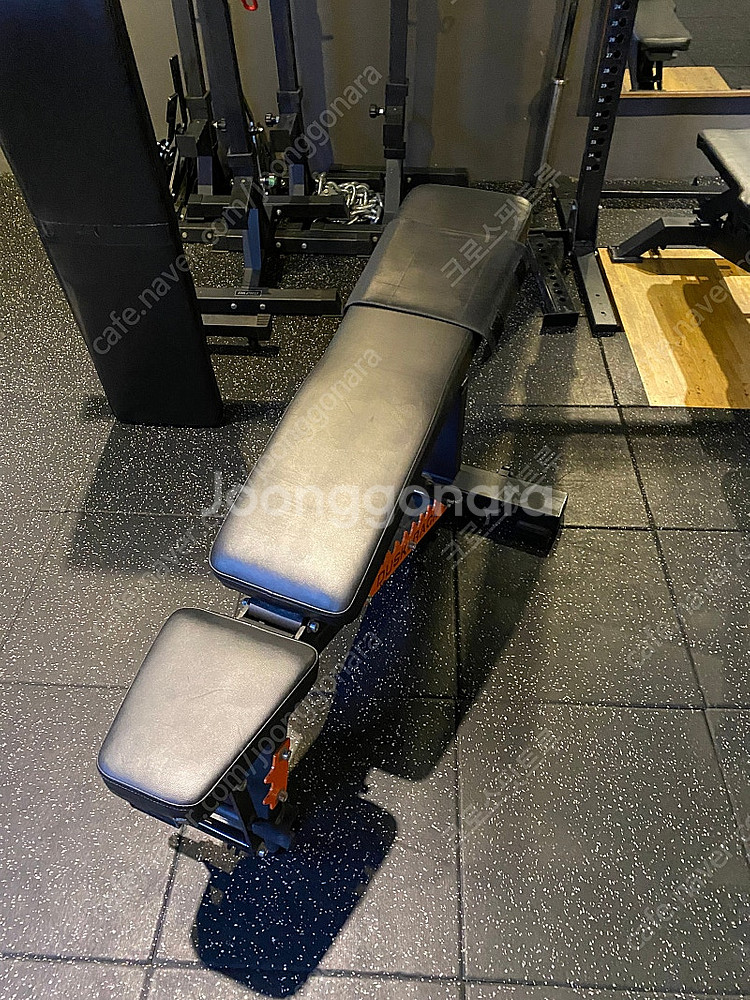 벤치 메디신볼 바벨홀더 메디신볼 등 처분--1