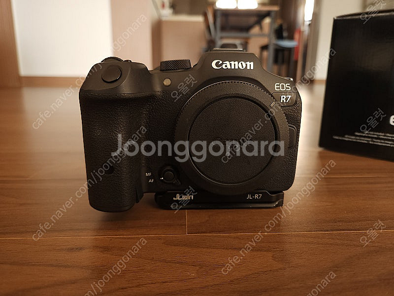 캐논 EOS r7 팝니다--1