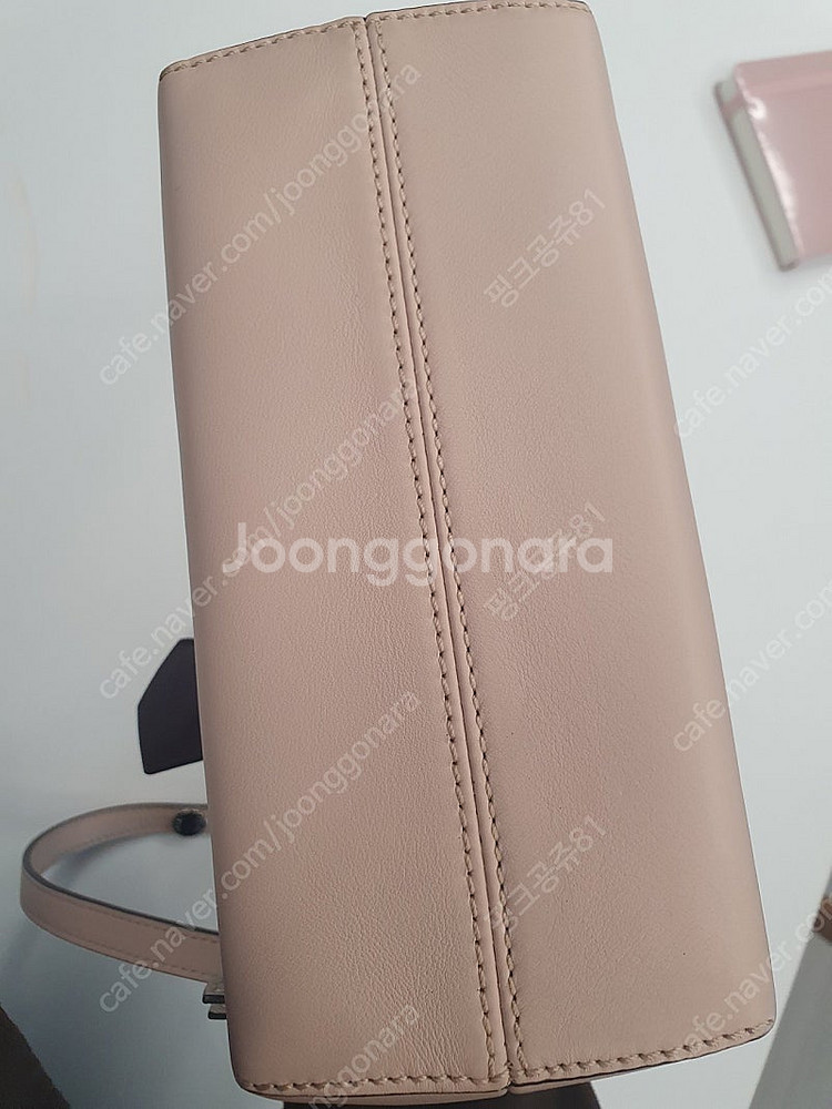 펜디 바이더웨이 미니 택포 65만--8