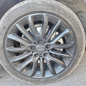 미쉐린 225/45R17 중고타이어 판매