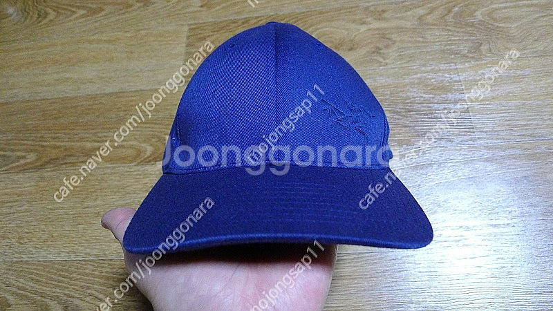 아크테릭스 등산모자 판매합니다--0