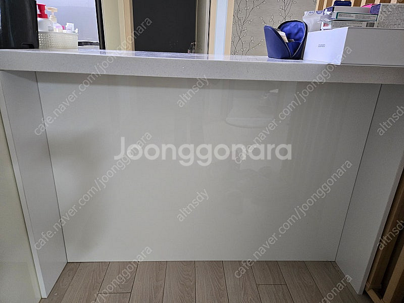 아일랜드식탁(수납가능)--0