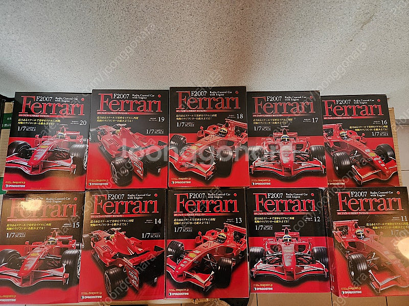 Deagostini 1/7 Ferrari F2007버전...--8