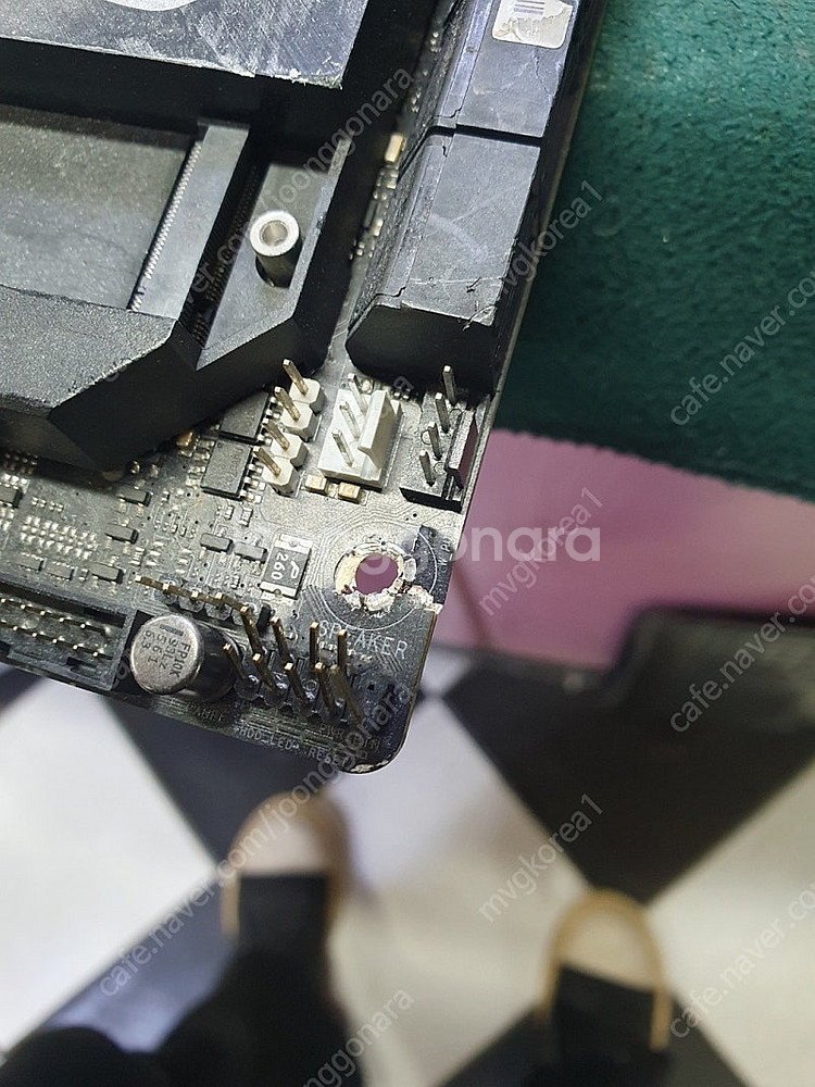 ROG CROSSHAIR VIII FORMULA 부품용--7