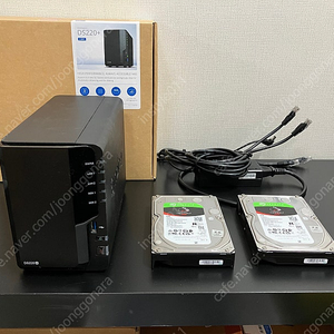 시놀로지 DS220+ RAM8G NAS 팝니다.