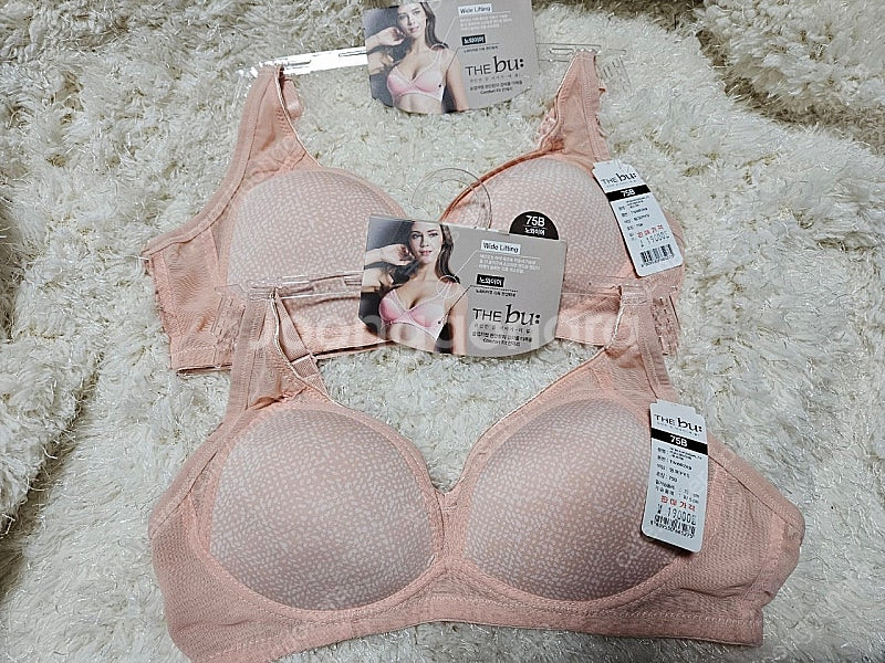 새상품 급처 여성속옷 노와이어 브래지어 2장 일괄 75...--0