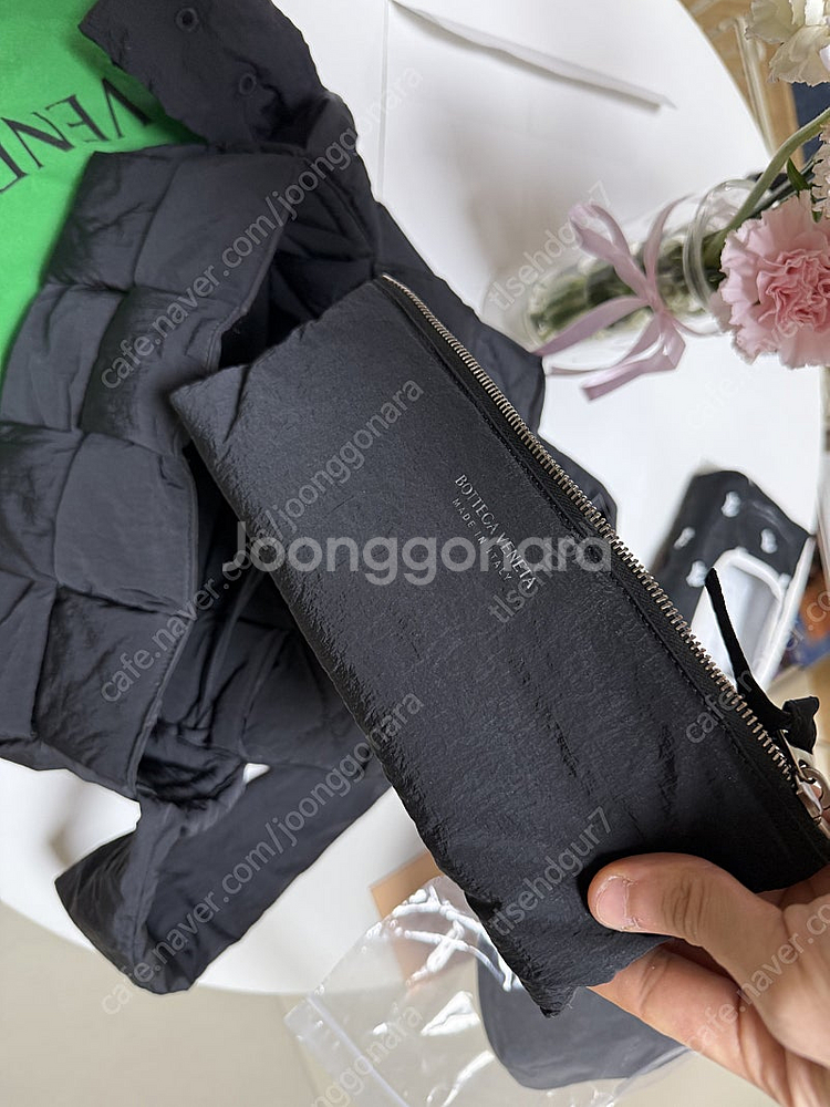 보테가베네타 카세트 패딩백--8