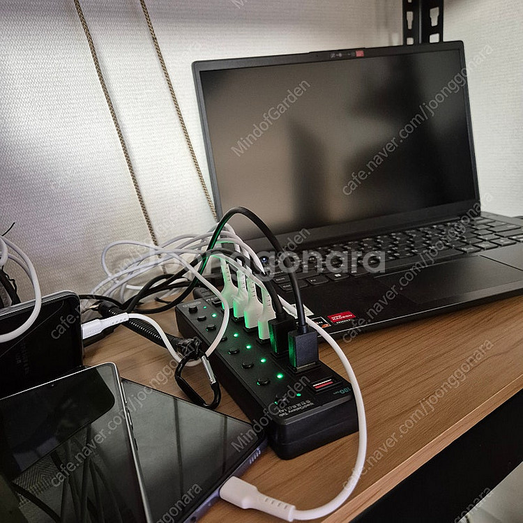 휴대폰 53대+제어프로그램+노트북+공유기+허브 판매 합...--2