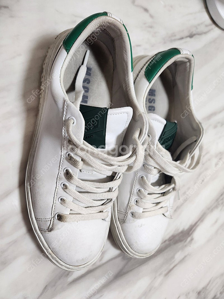 MSGM 정품 스니커즈 40사이즈(255~260) 저렴...--0