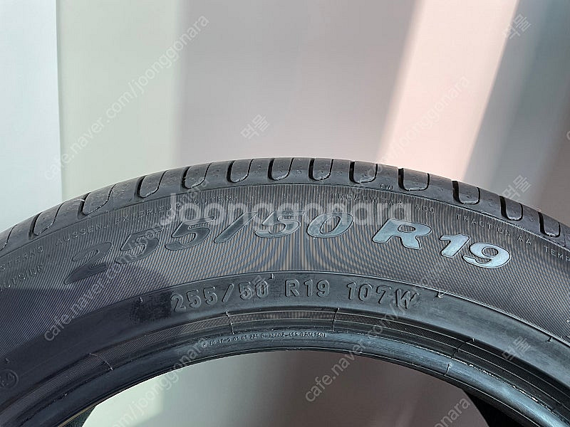 BMW 순정 런플렛 타이어 (255/50/19)--1