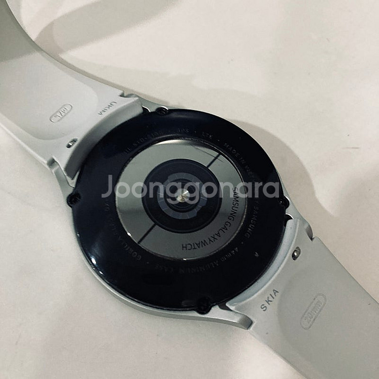 갤럭시 워치4 실버 44MM 케이블포함 매우깨끗 5만원...--4