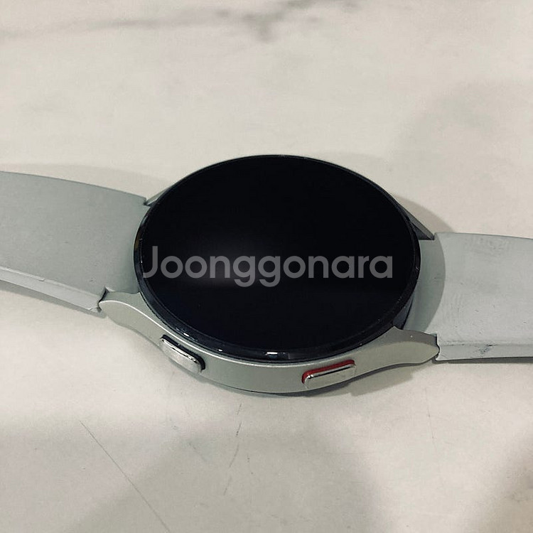 갤럭시워치4 실버 44MM 케이블포함 S급 7만원 판매...--3