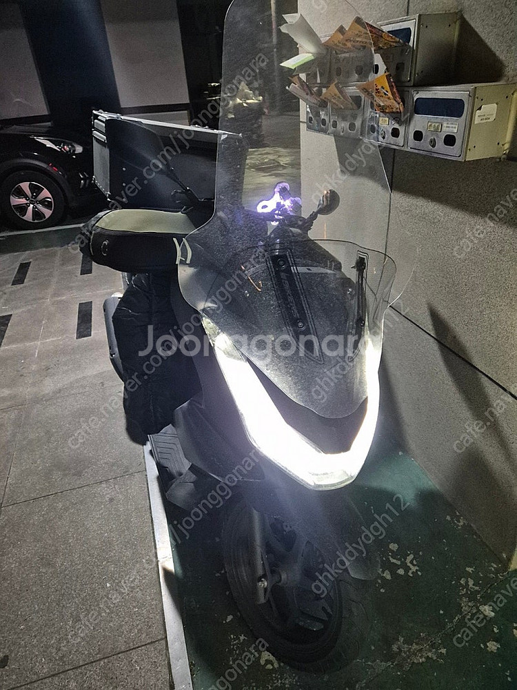 pcx125 24년식 풀셋팅 마일리지 전체적으로 90프...--0
