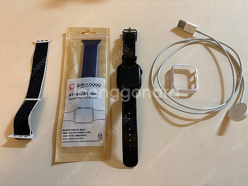 애플워치SE 44mm gps 액정파손 풀구성--0