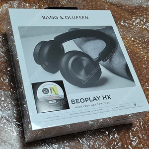 뱅앤올룹슨 베오플레이 HX (BeoPlay HX) 블랙 색상 팝니다.