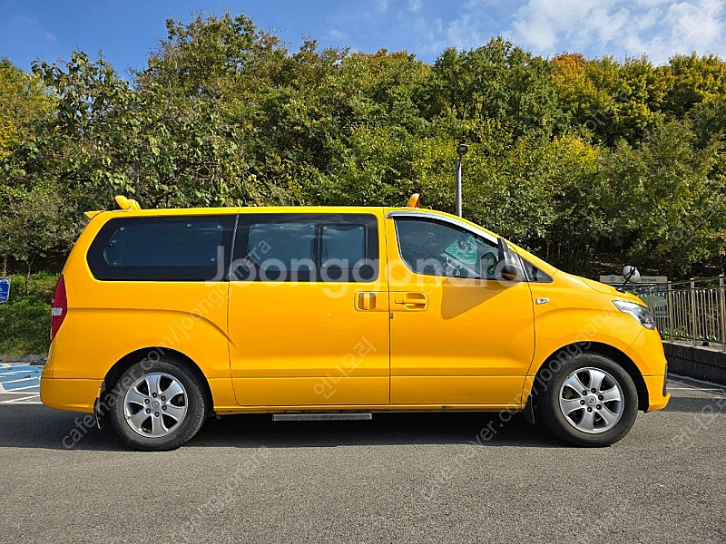 더 뉴 그랜드 스타렉스 어린이 보호차--0