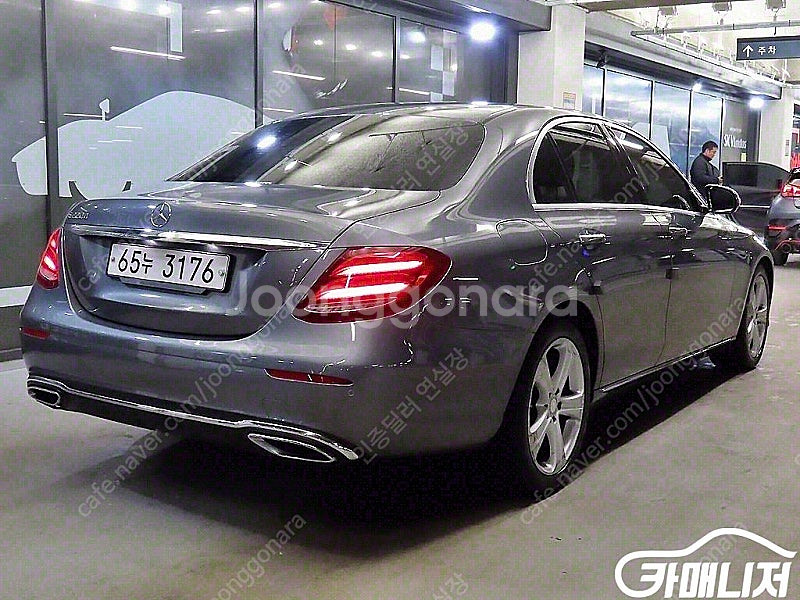 [벤츠]E-클래스 W213 E220d 아방가르드 ★중고...--4