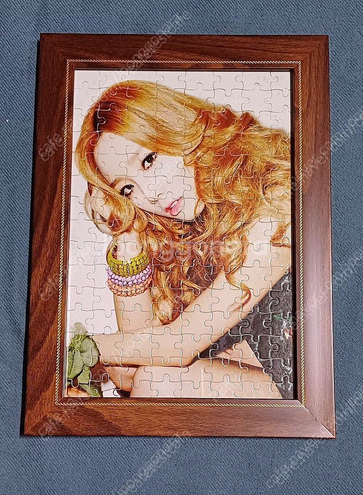 (할인) 태연 트윙클 퍼즐 액자 판매합니다--0