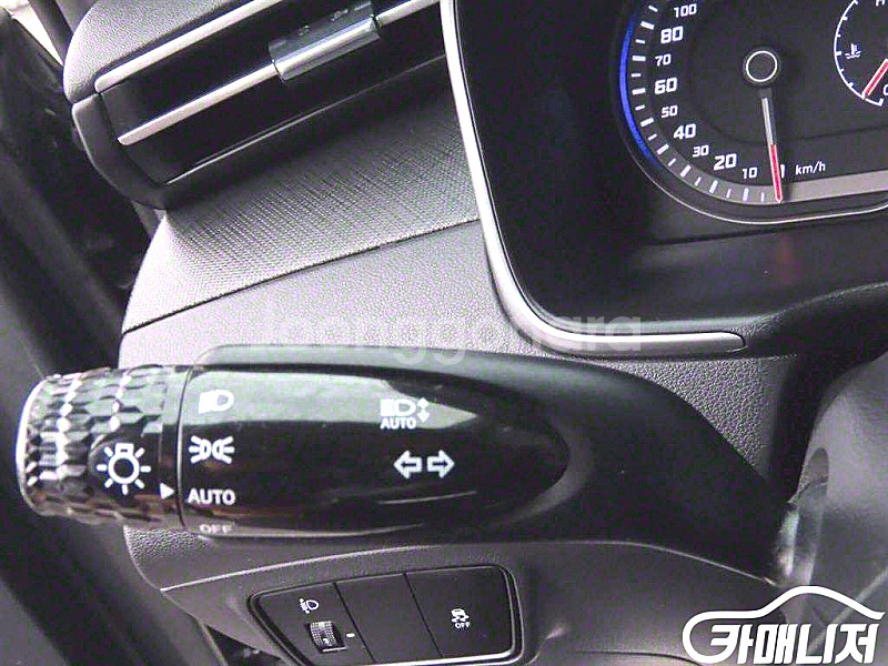[현대]투싼 (NX4) 디젤 2.0 2WD 프리미엄 2...--7