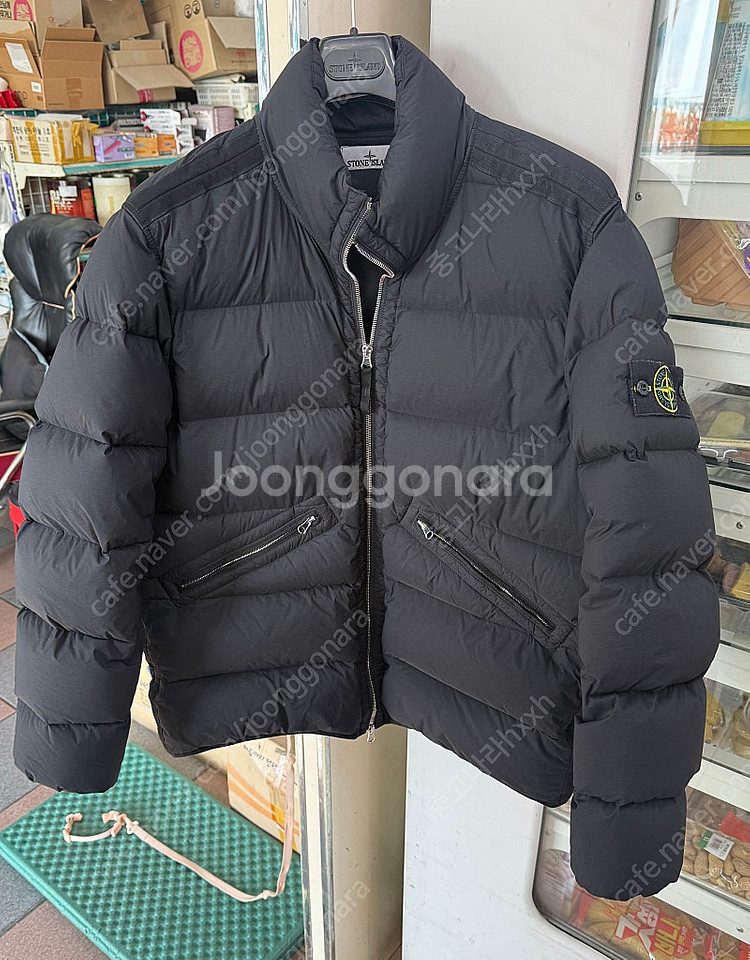 [정품] 스톤아일랜드 패딩 점퍼 XL(크게 나옴) 판매...--0