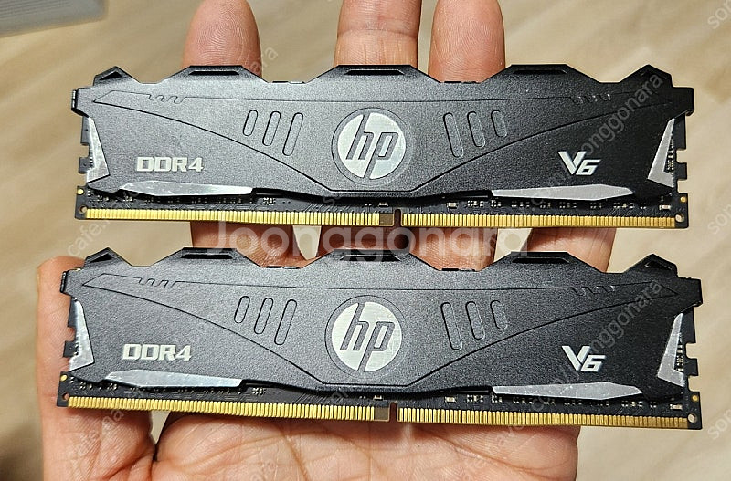 hp ddr4 3600mhz 8기가 ram 2개 팝니다--0