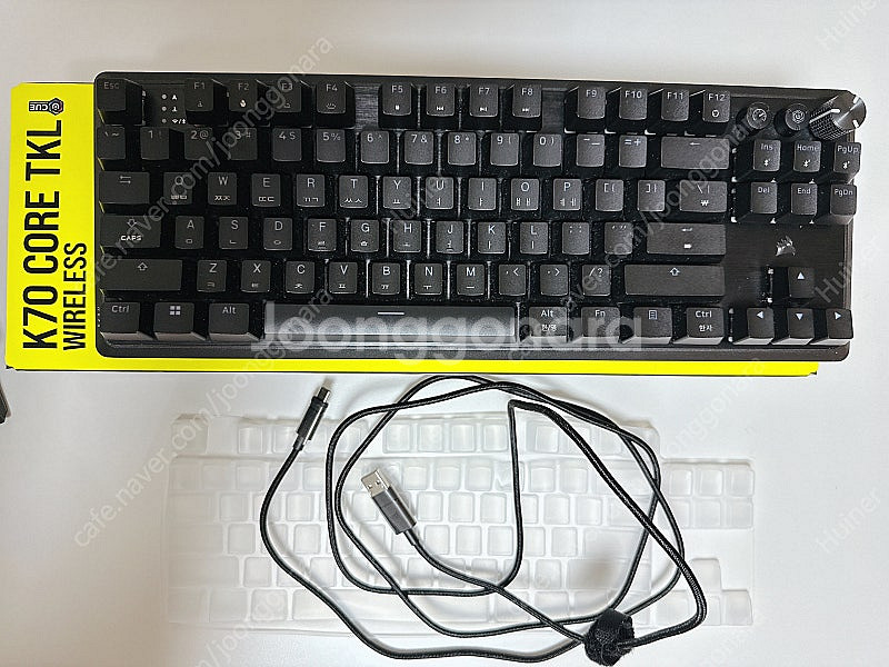 커세어 k70 RGB core tkl 판매합니다.--2