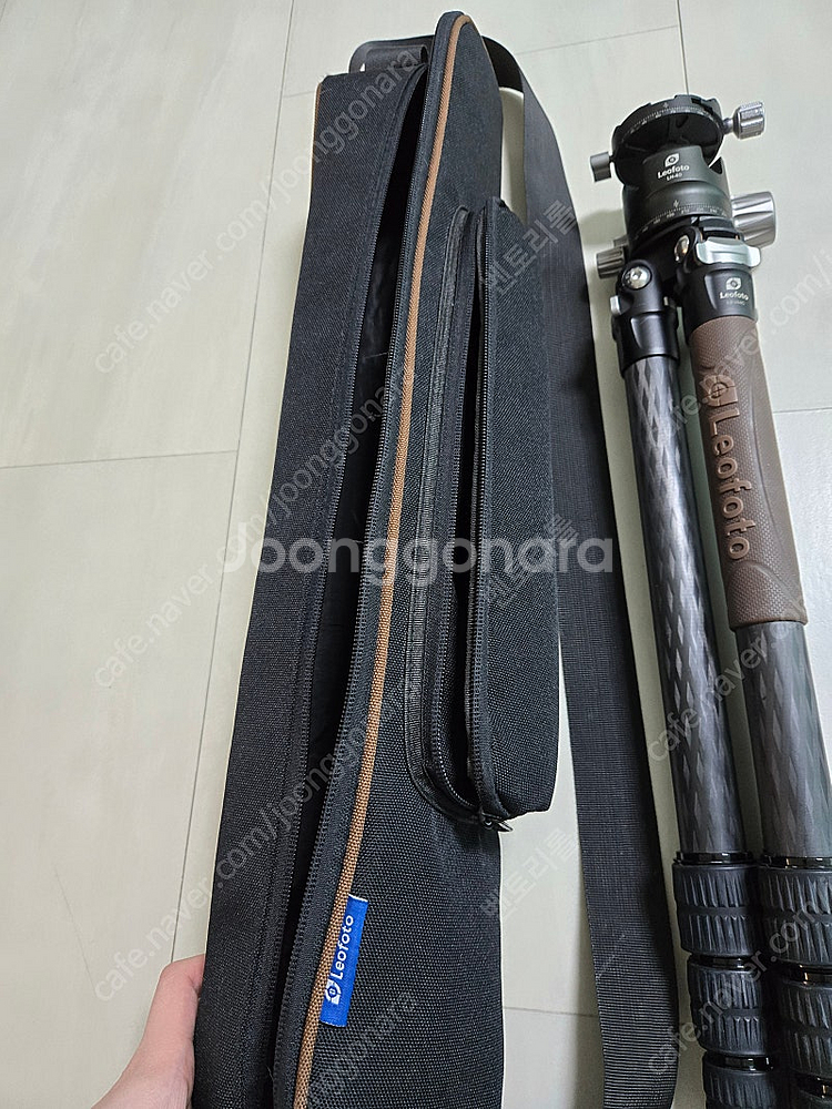 카메라 삼각대(레오포토) 개인 판매--5