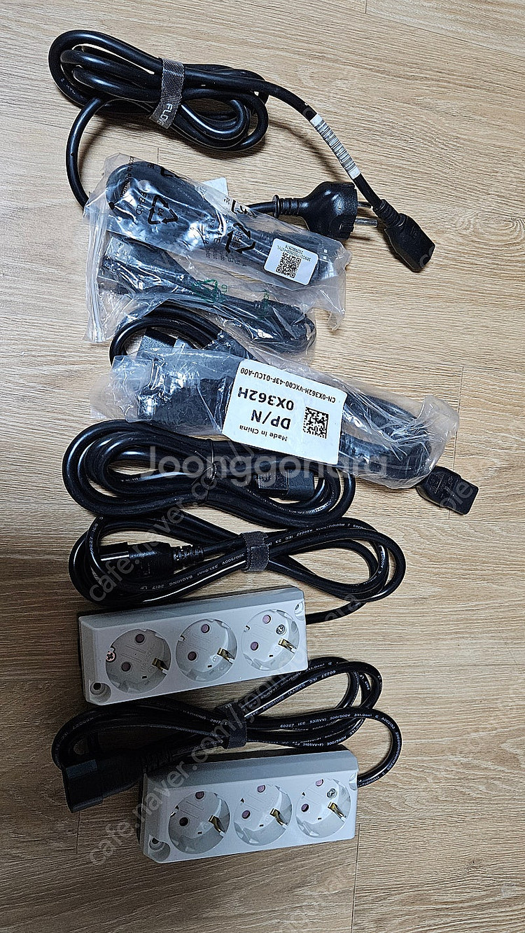 APC SMART-UPS 750 무정전 전원장치 팝니다--2