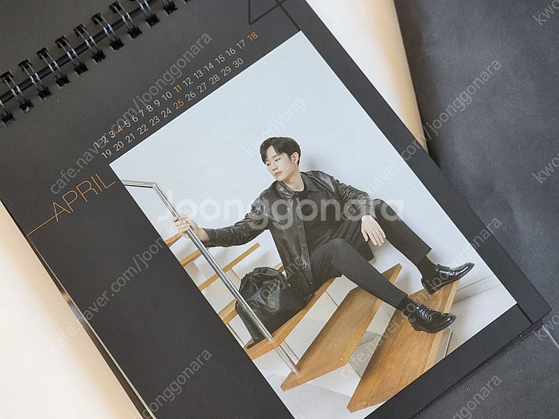 2021년 푸라닭 정해인 탁상달력 택포 만오천원--2