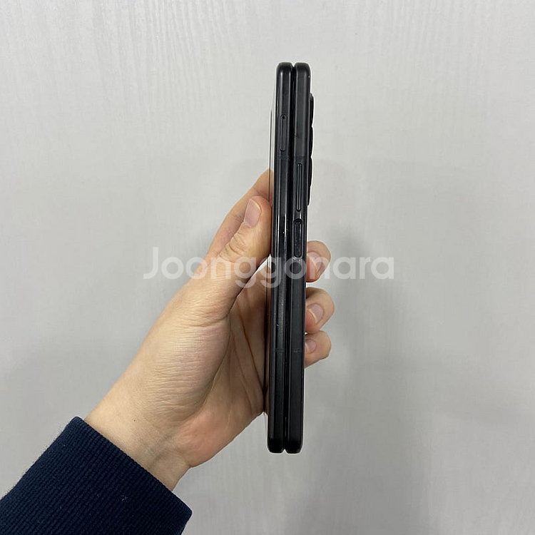 64220 갤럭시Z폴드3 256기가 블랙 공기계 팝니다...--5
