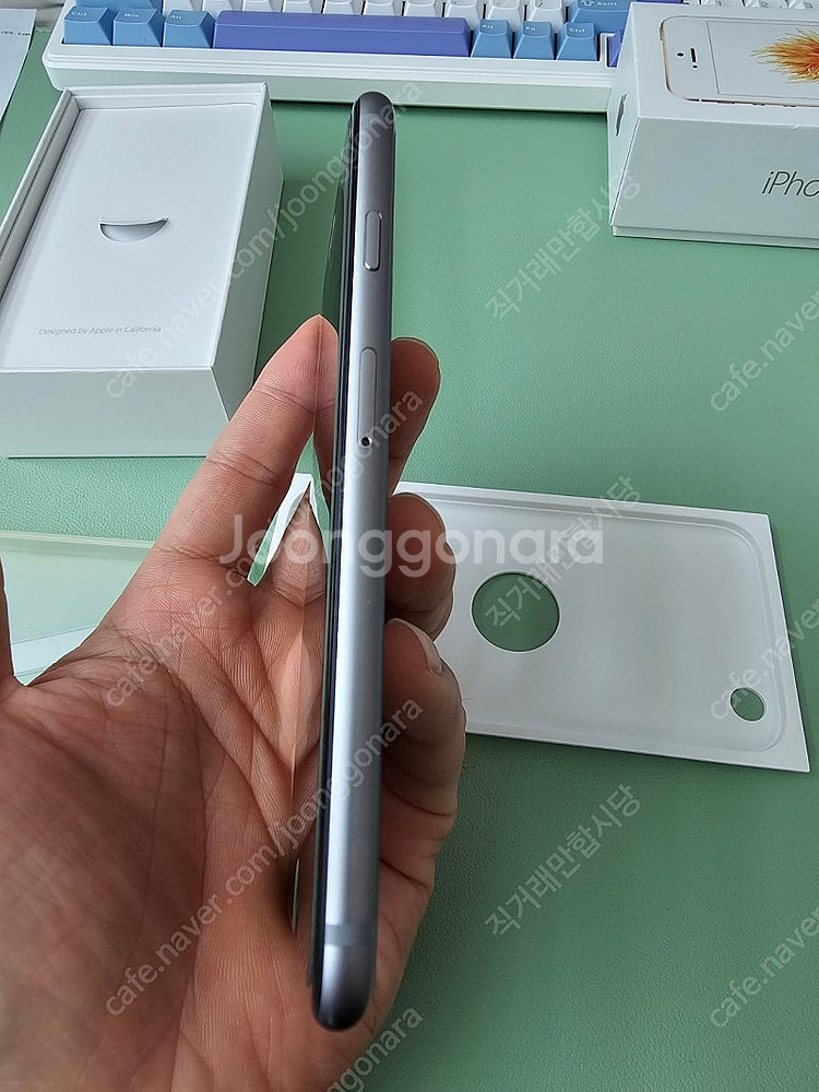 아이폰 6s. 128GB. 스페이스그레이 풀박스.--5