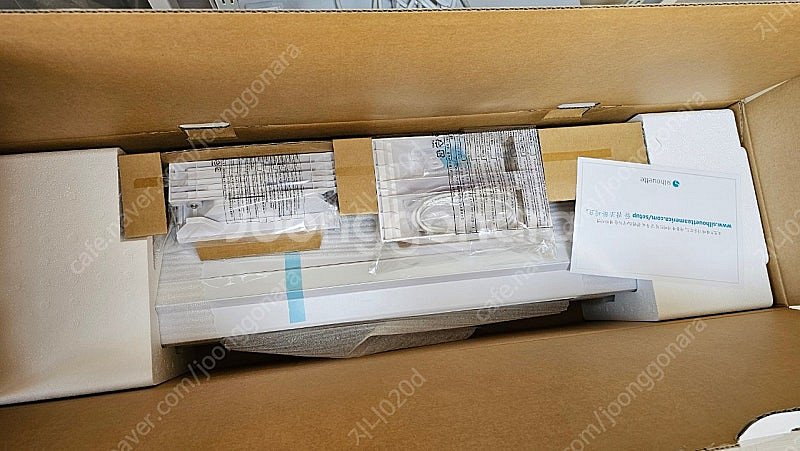 실루엣카메오4 pro 개봉만 한 새제품--0