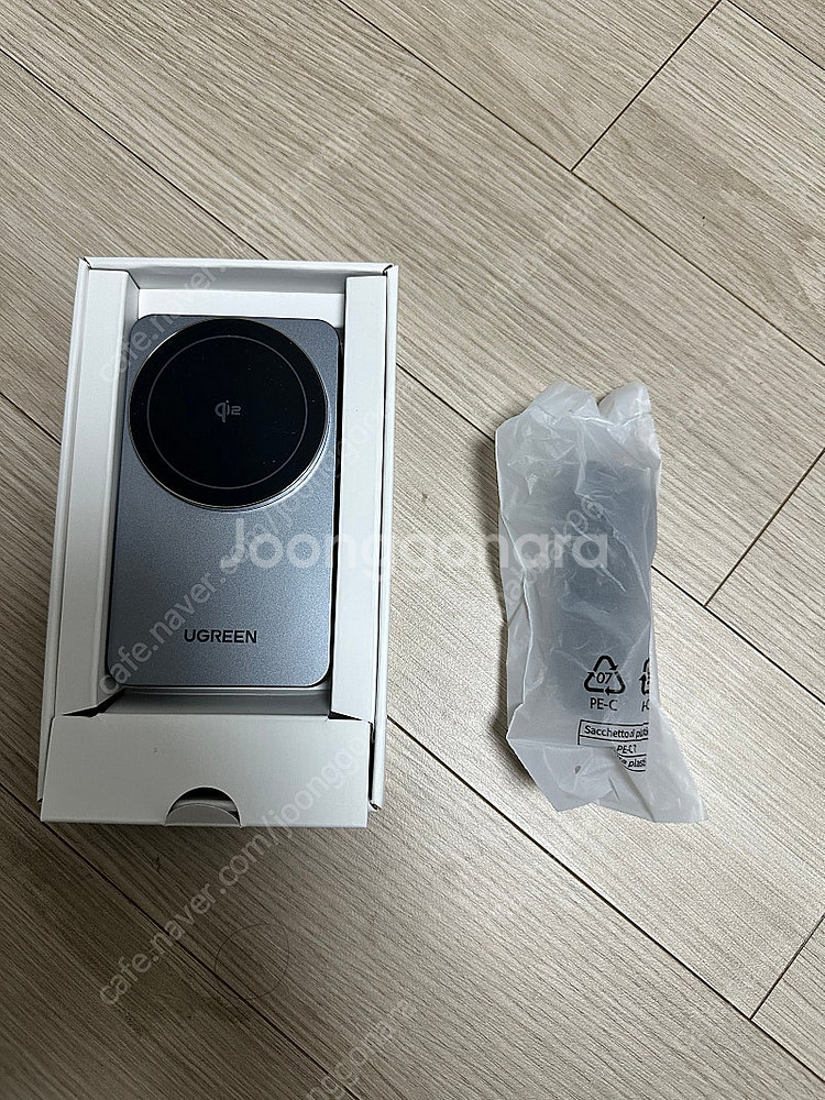 ugreen 3in1 맥세이프 충전기--3