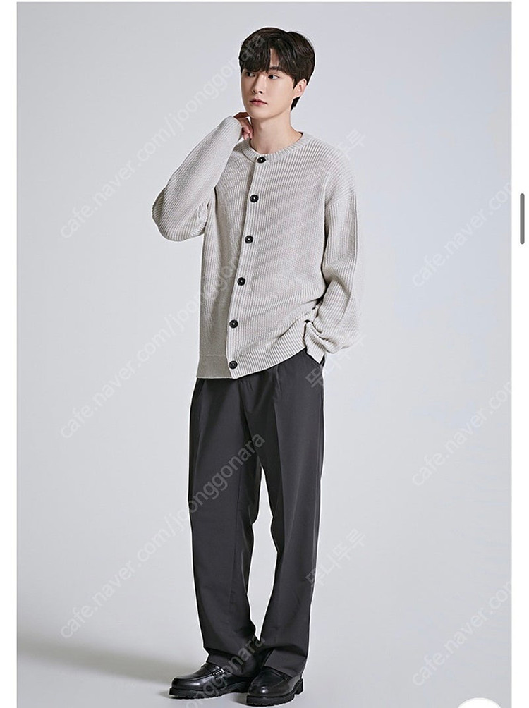 새제품 스파오 하찌 라운드넥 가디건 s사이즈 카디건 라이트그레이 90--2