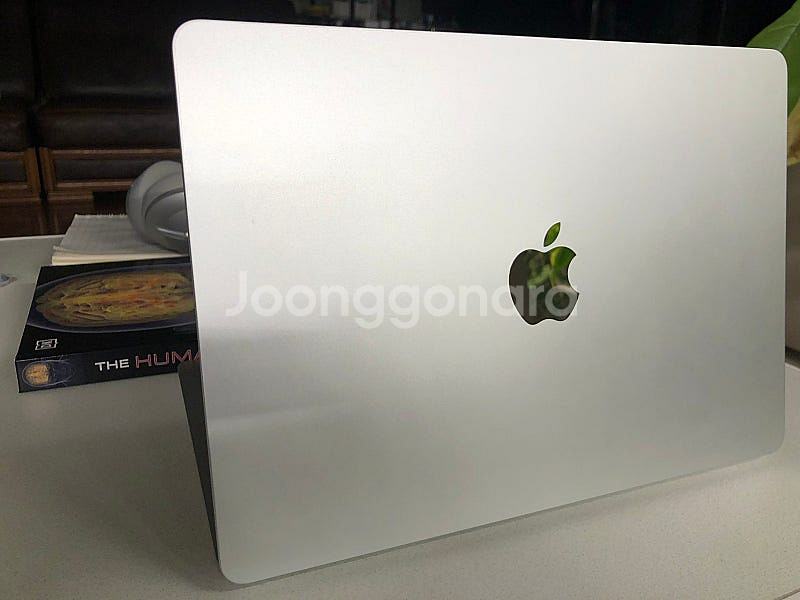 (S급) 맥북에어 M2 실버 256GB 판매 양도 팝니...--1