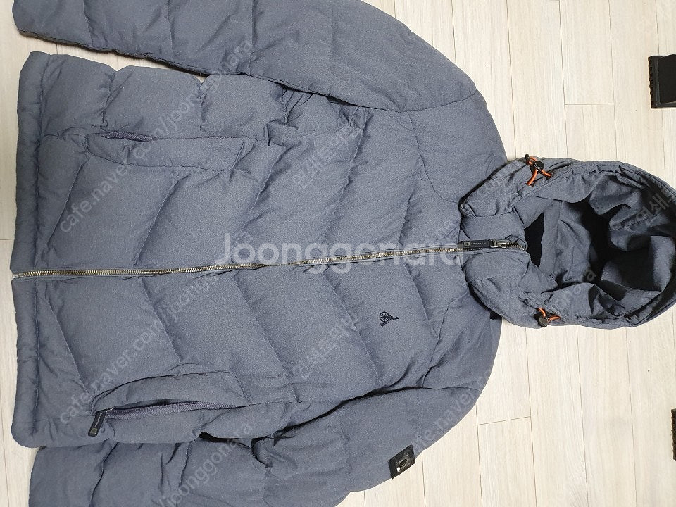 빈폴 구스 다운 지디 패딩 95 사이즈 10만원에 팝니...--2