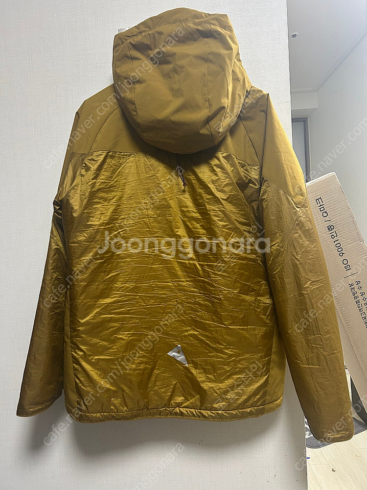 클라터뮤젠 알브 후디 L 거의 새상품--1