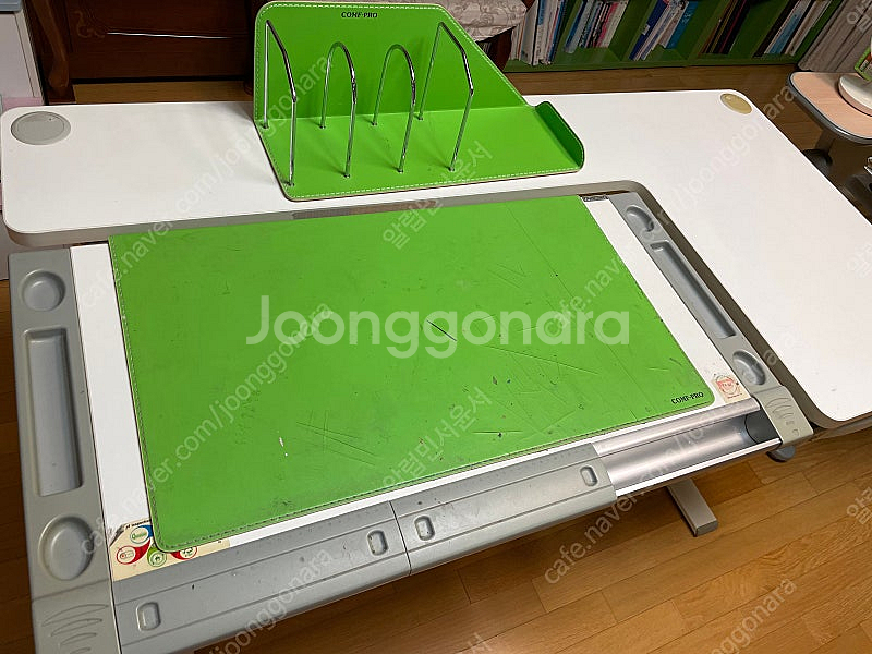 컴프프로 1400 책상--2