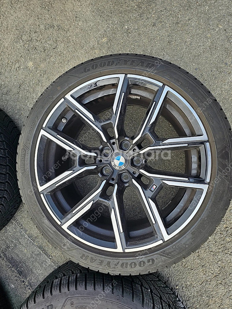 BMW i4 19인치 정품 WCW 윈터휠 굿이어타이어세...--1