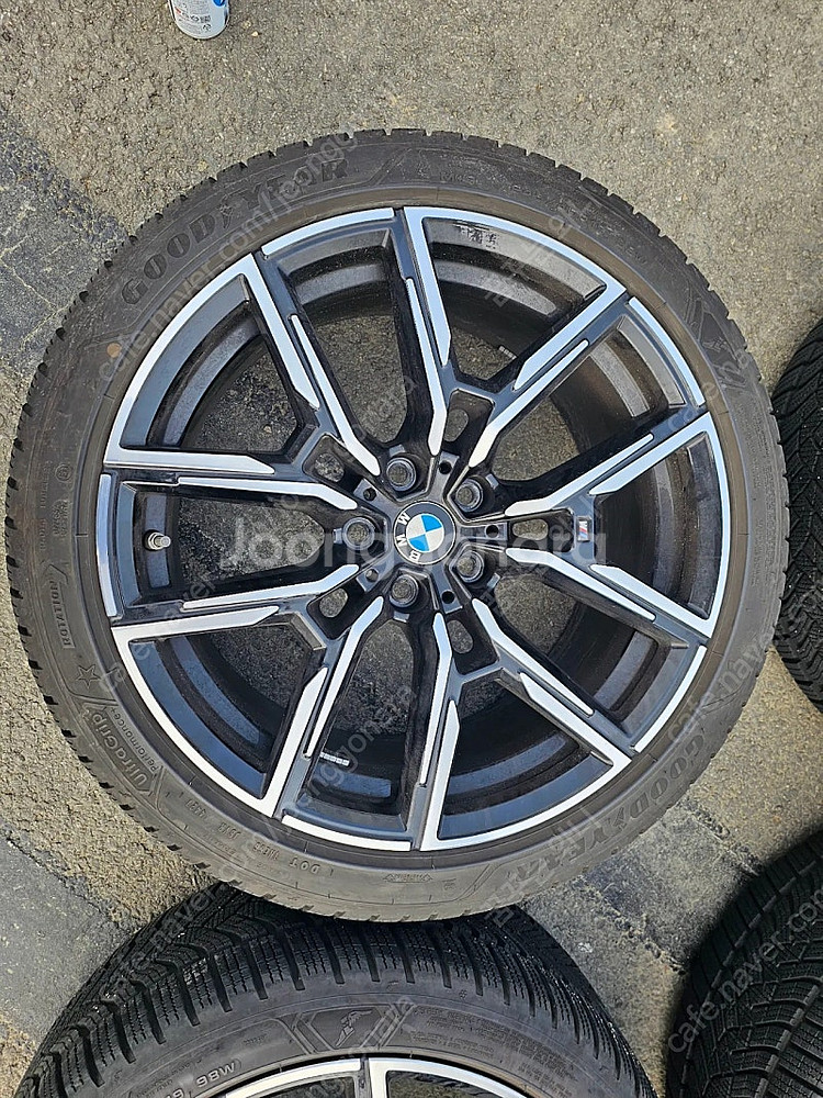 BMW i4 19인치 정품 WCW 윈터휠 굿이어타이어세...--3