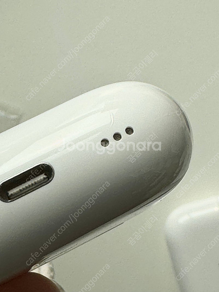 에어팟 프로 2세대 MagSafe 충전 케이스 (C타입...--4