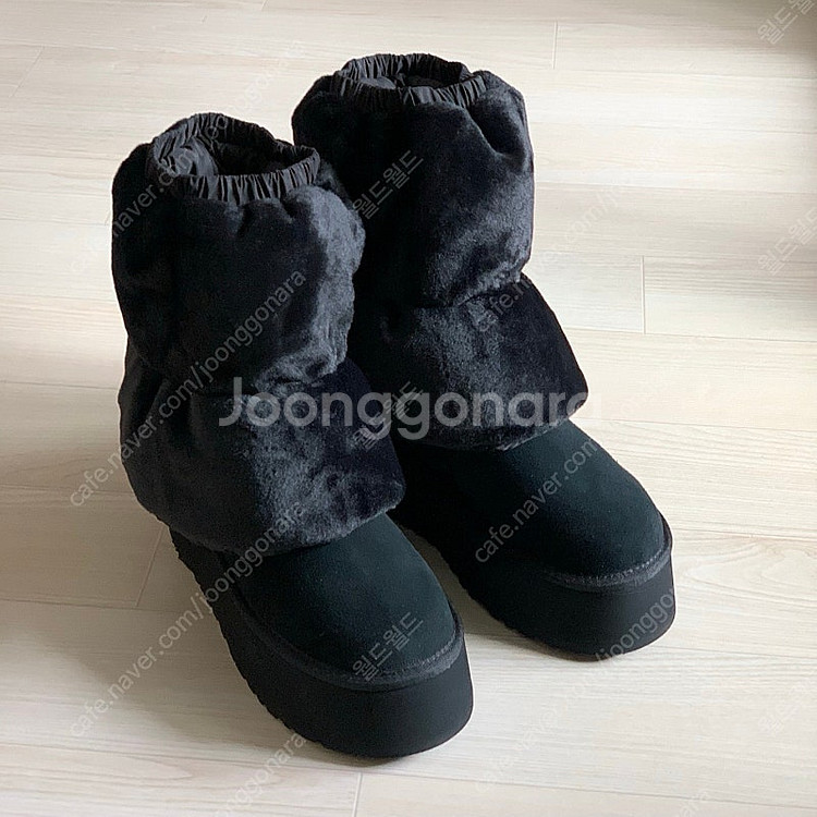 (새상품) 어그 UGG 리버시블 레그워머 플랫폼 미니부...--3