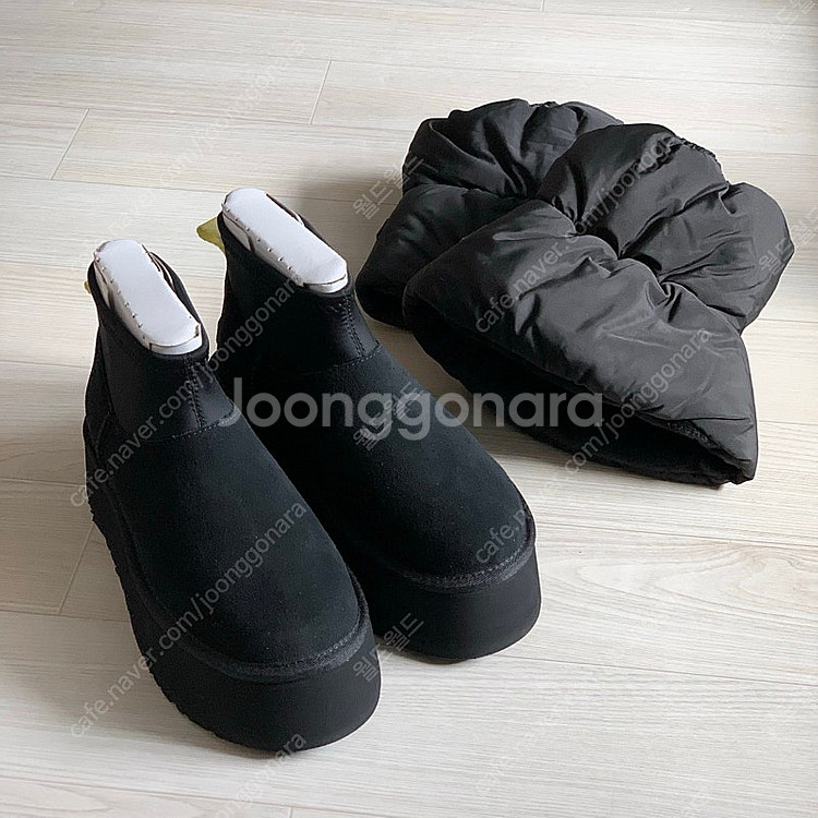 (새상품) 어그 UGG 리버시블 레그워머 플랫폼 미니부...--4