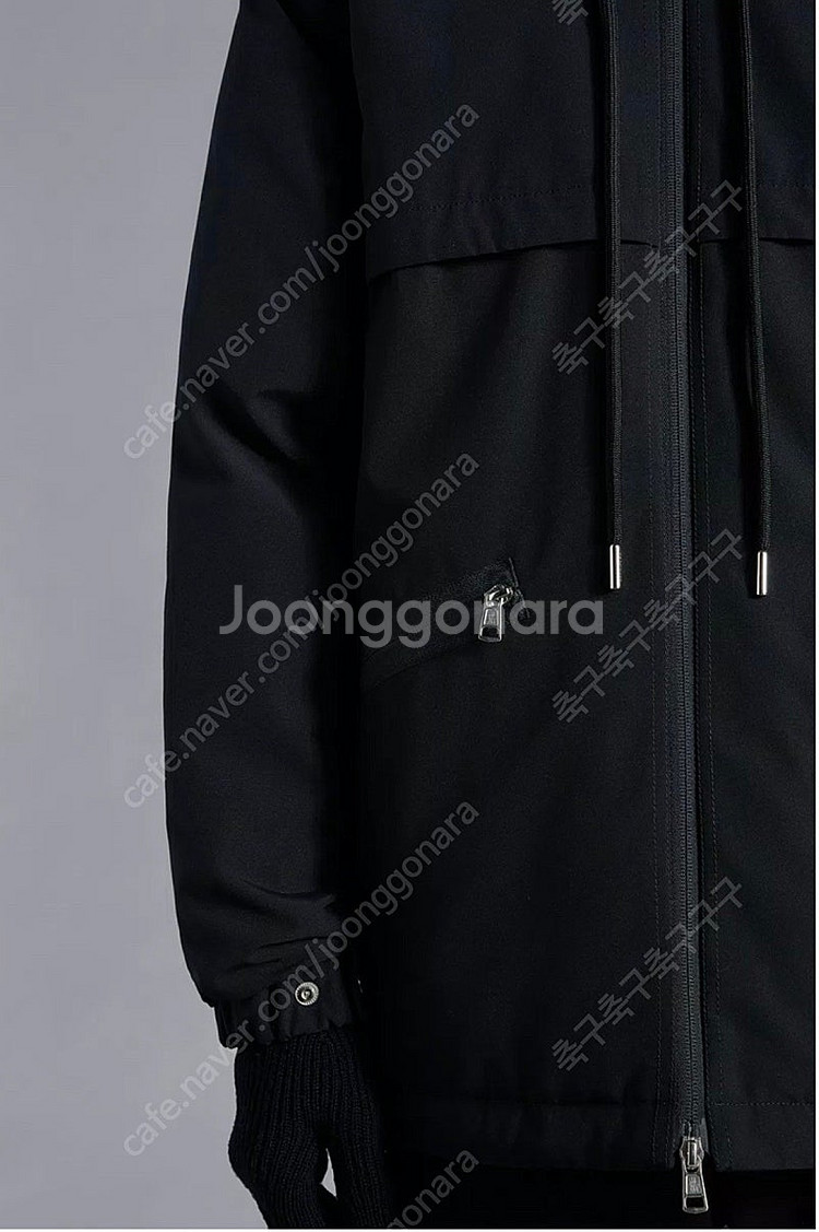 몽클레어 남성 패딩--3