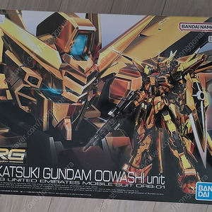 새제품 반다이 (BANDAI) RG 아카츠키 건담 (AKATSUKI GUNDAM) 오오와시 장비 판매합니다.