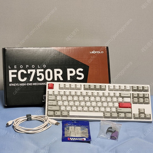 레오폴드 FC750R PS (저소음적축, PBT 염료승화 키캡) + 글로리어스 모델D 게이밍 마우스