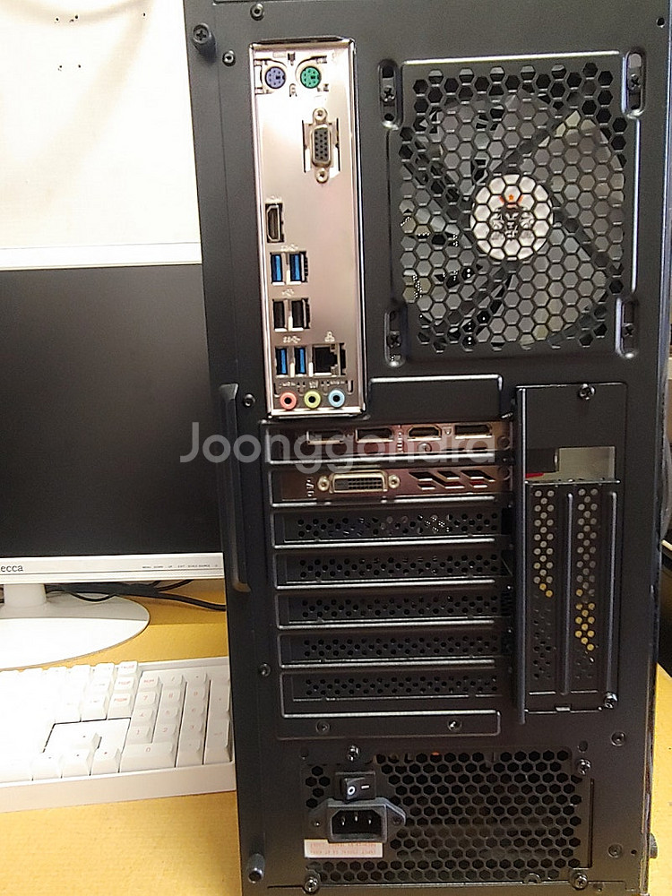 i5 7세대 GTX1060본체--1