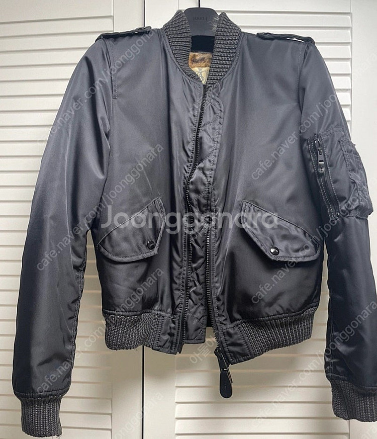 as62 자켓 항공점퍼 s사이즈 이브살로몬 미스터앤미세스퍼 퍼패딩--1